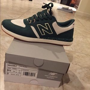 New balance numeric #420 size 9.5